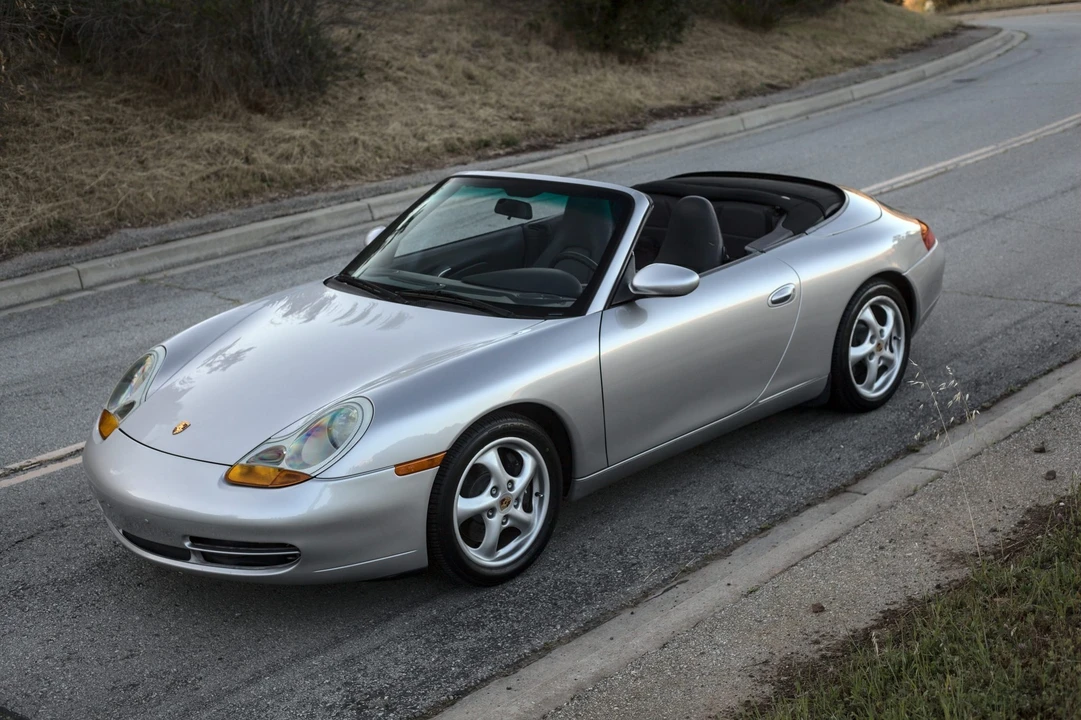 1999 Porsche 996 Carrera - Image 6 of 31