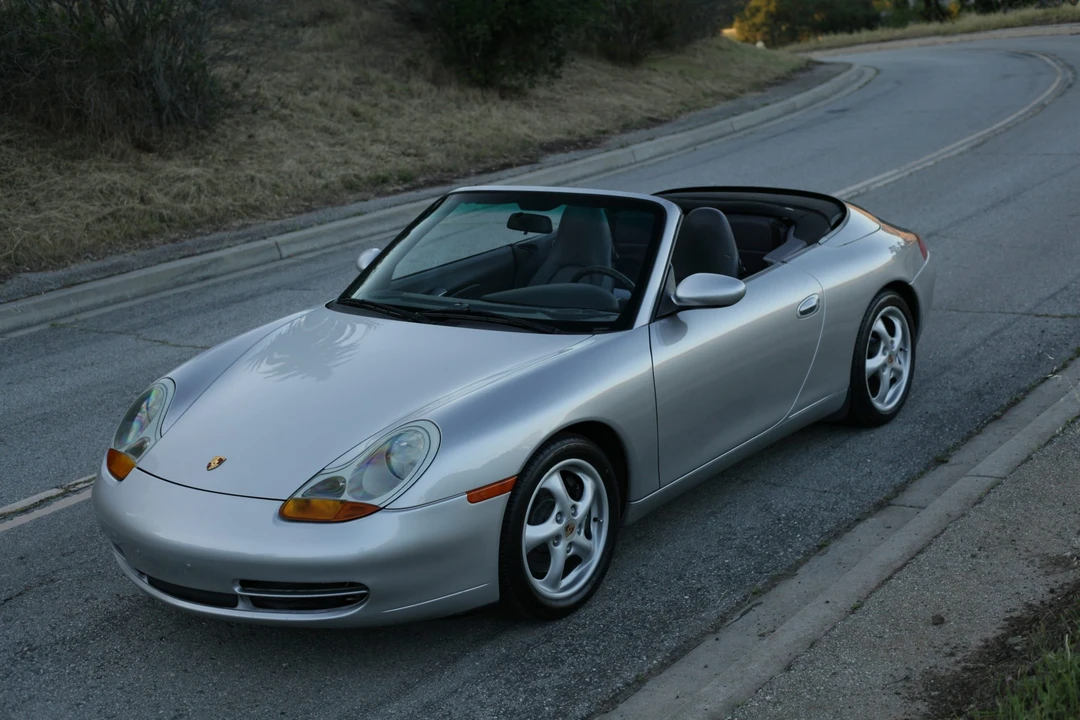 1999 Porsche 996 Carrera - Image 13 of 31