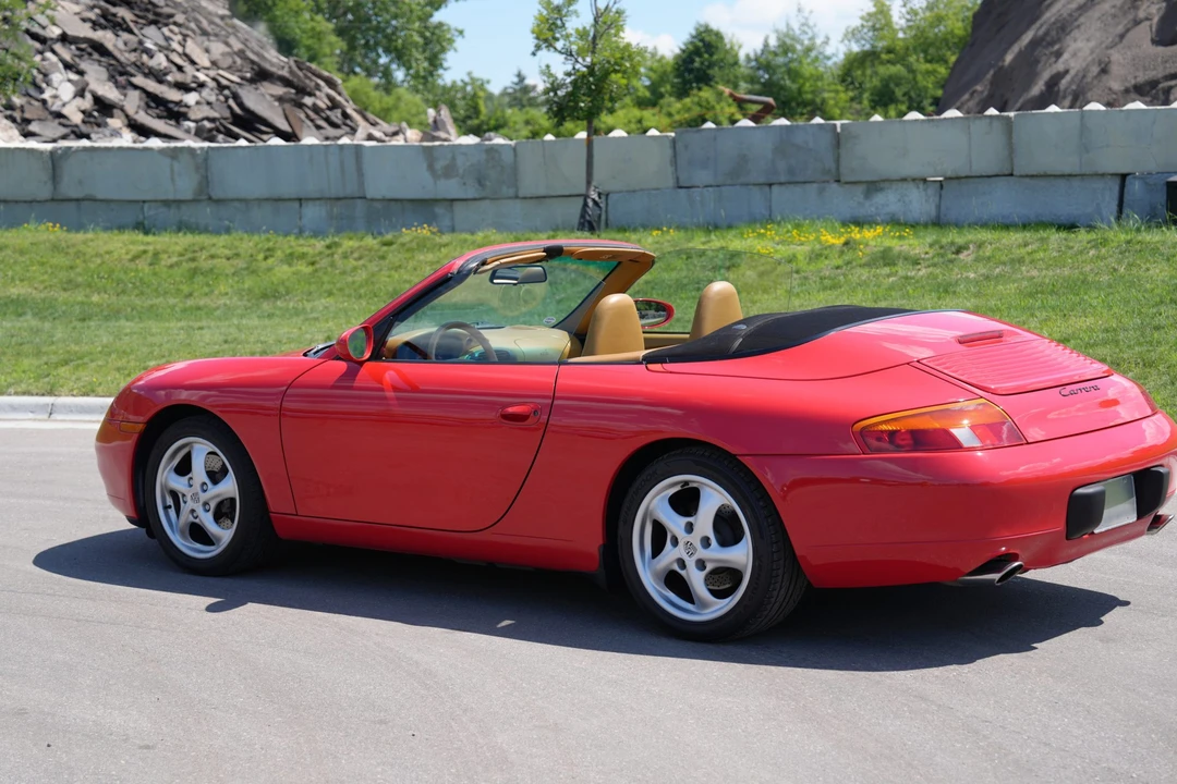 1999 Porsche 996 Carrera - Image 27 of 31