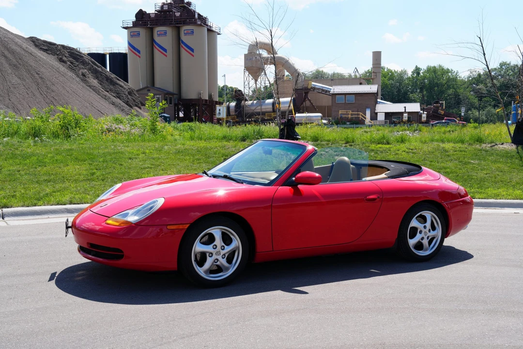 1999 Porsche 996 Carrera - Image 12 of 31