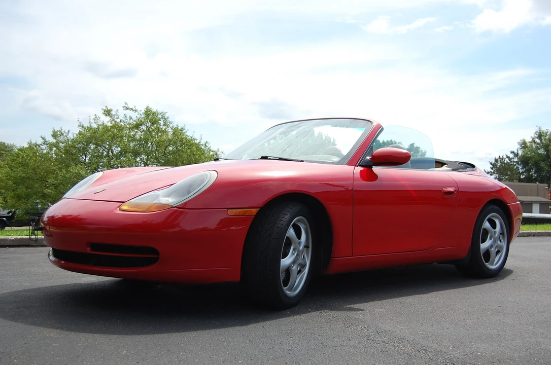 1999 Porsche 996 Carrera - Image 11 of 31