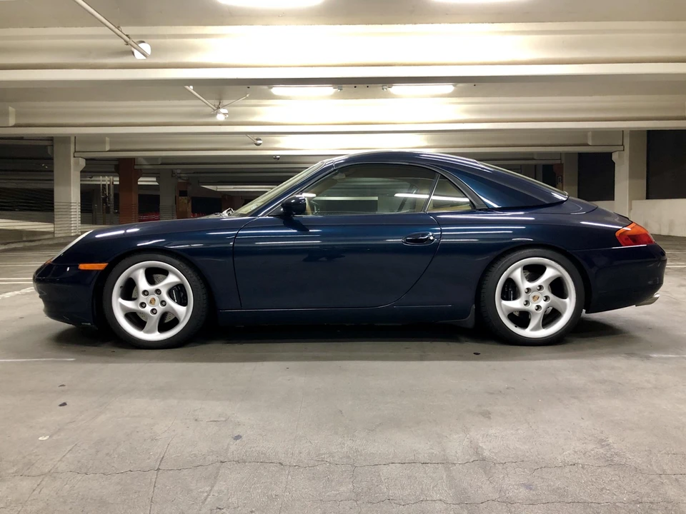 1999 Porsche 996 Carrera - Image 28 of 31