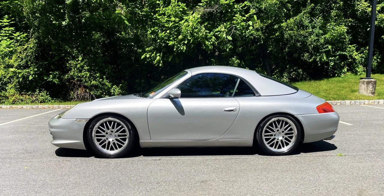 1999 Porsche 996 Carrera - Image 16 of 31