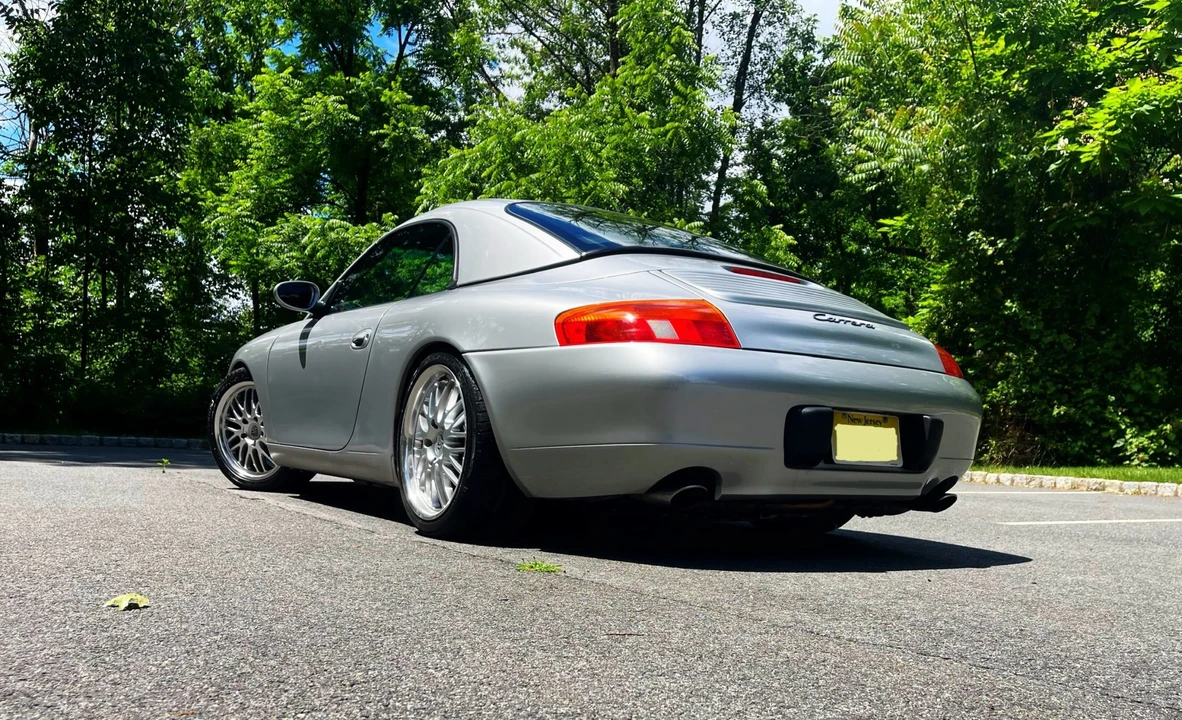 1999 Porsche 996 Carrera - Image 18 of 31