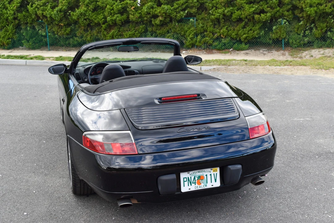 1999 Porsche 996 Carrera - Image 26 of 31
