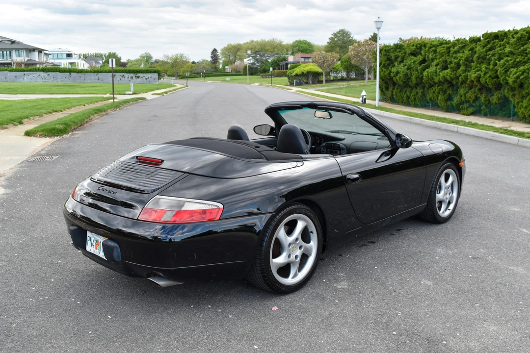 1999 Porsche 996 Carrera - Image 21 of 31