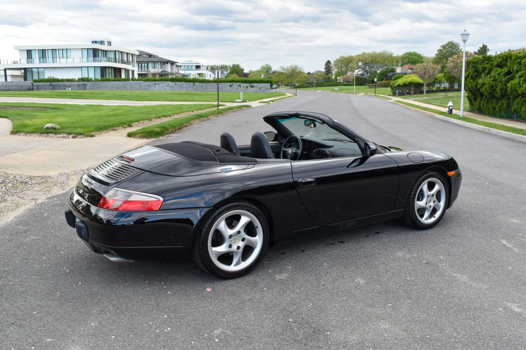 1999 Porsche 996 Carrera - Image 19 of 31