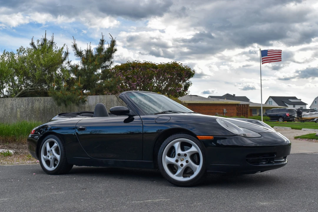 1999 Porsche 996 Carrera - Image 10 of 31