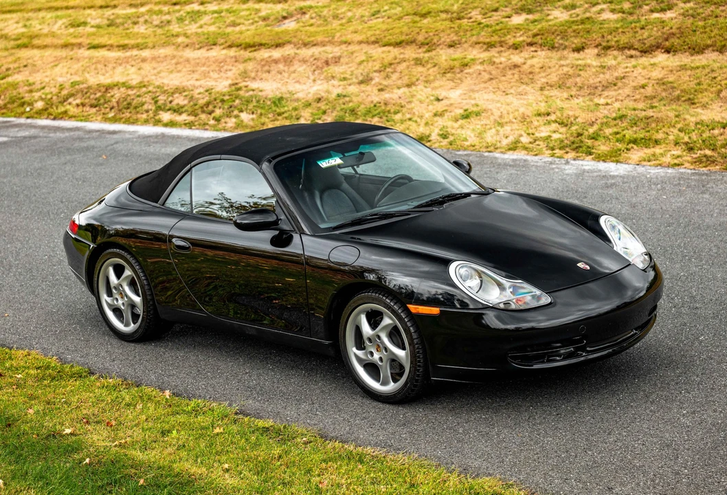 1999 Porsche 996 Carrera - Image 29 of 31