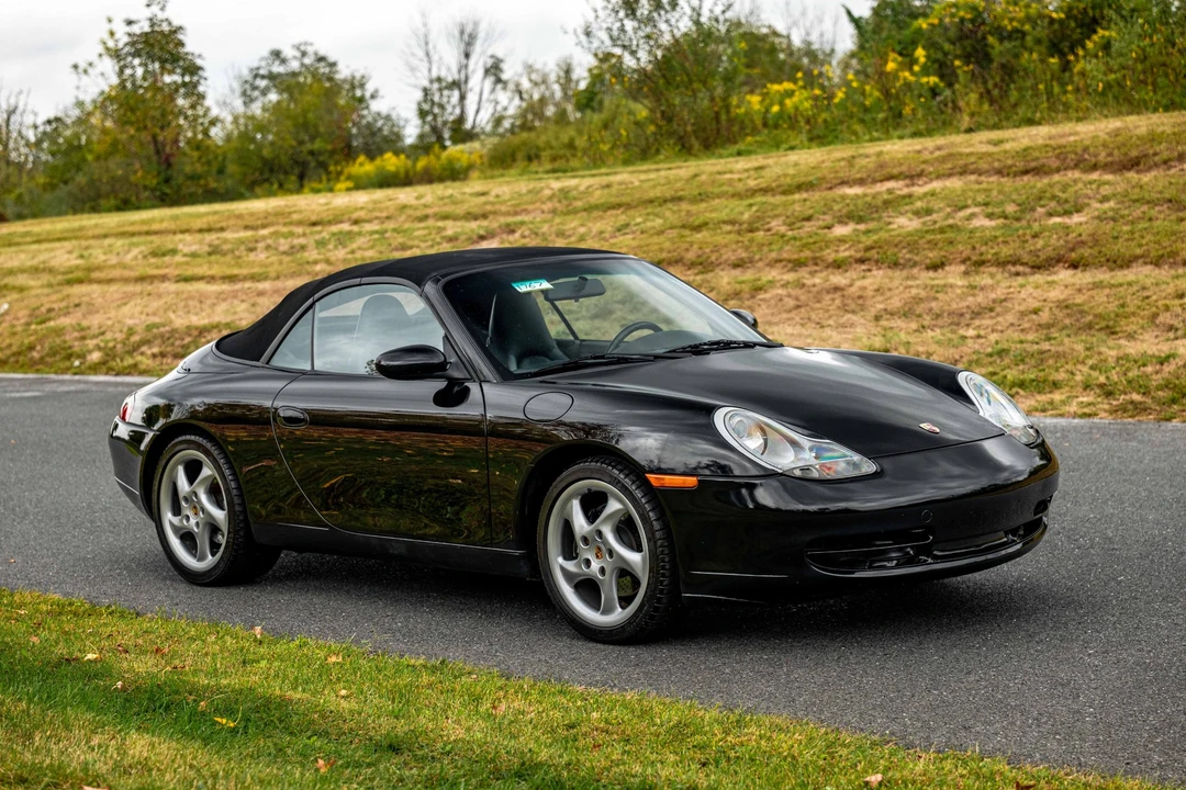 1999 Porsche 996 Carrera - Image 28 of 31