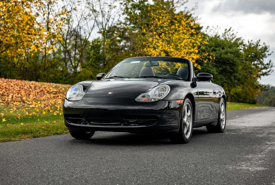 1999 Porsche 996 Carrera - Image 9 of 31