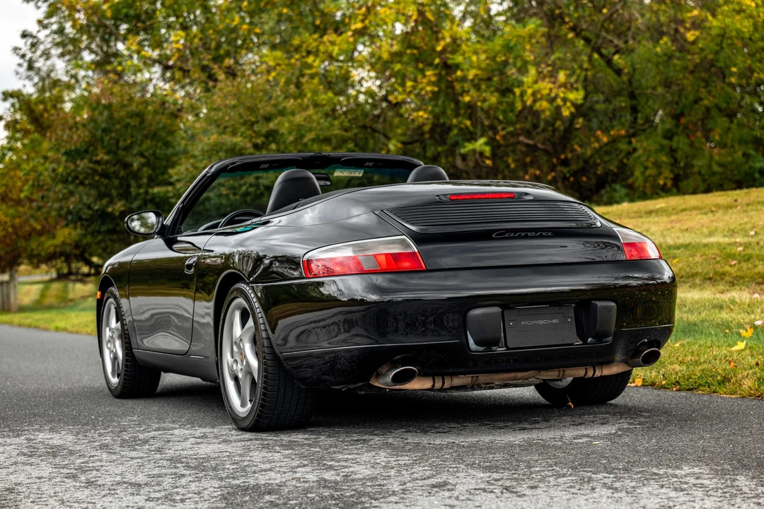 1999 Porsche 996 Carrera - Image 18 of 31