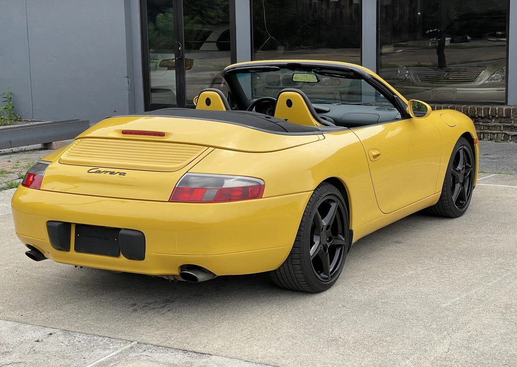 1999 Porsche 996 Carrera - Image 25 of 31