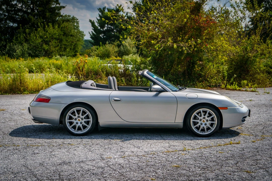 1999 Porsche 996 Carrera - Image 12 of 31