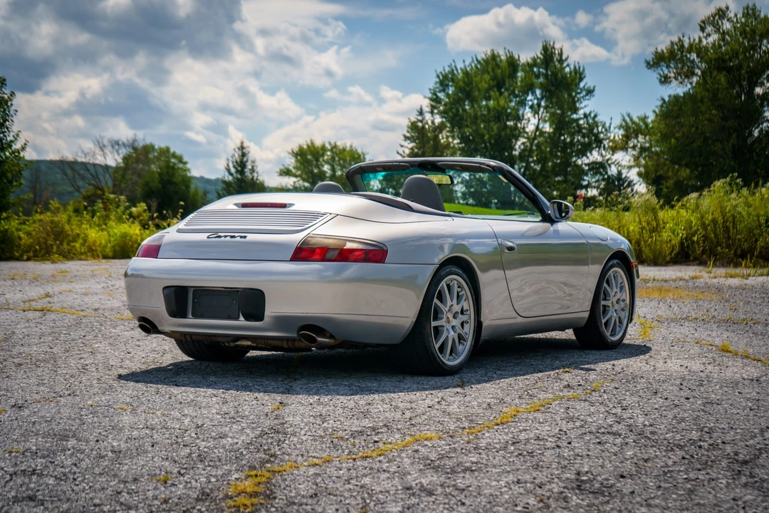 1999 Porsche 996 Carrera - Image 15 of 31