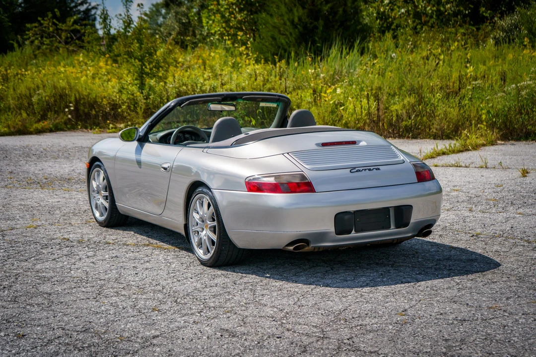 1999 Porsche 996 Carrera - Image 20 of 31