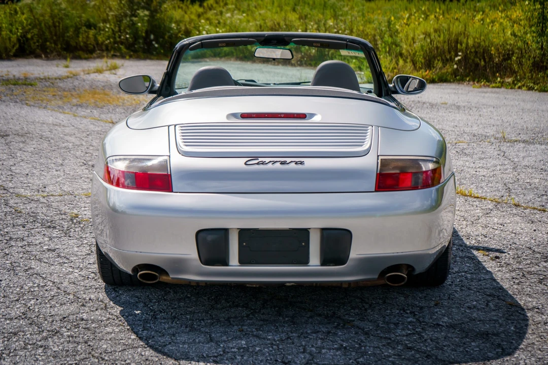 1999 Porsche 996 Carrera - Image 18 of 31
