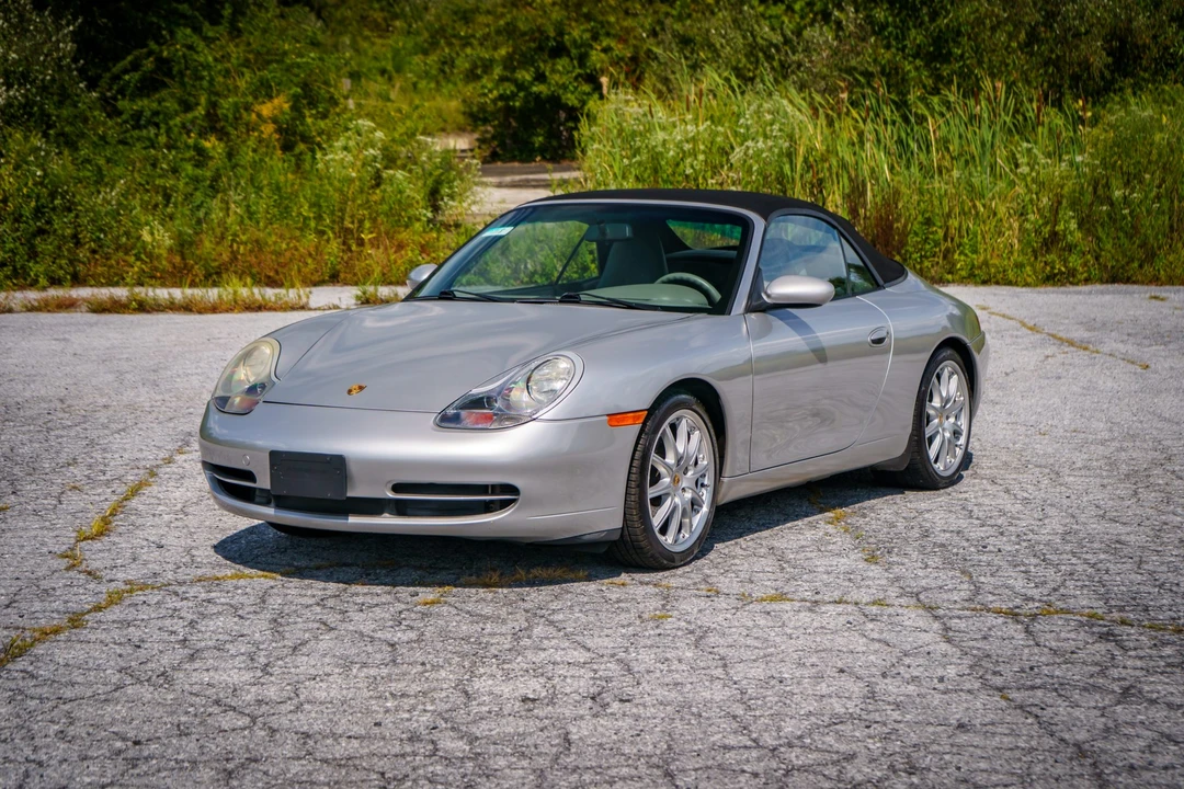 1999 Porsche 996 Carrera - Image 26 of 31
