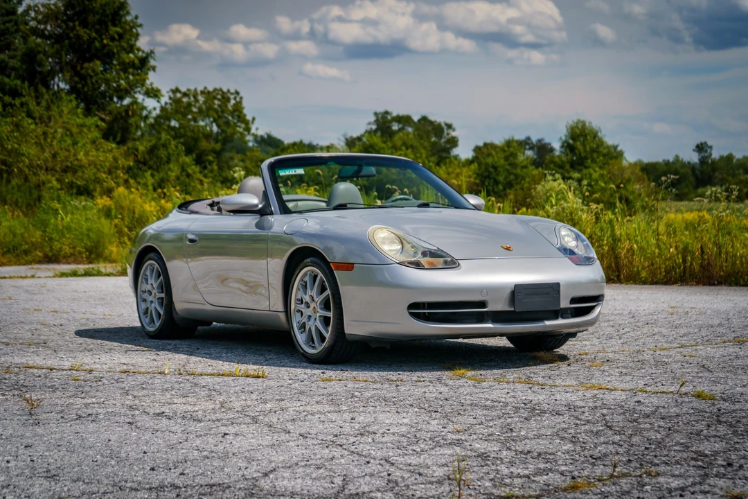 1999 Porsche 996 Carrera - Image 11 of 31