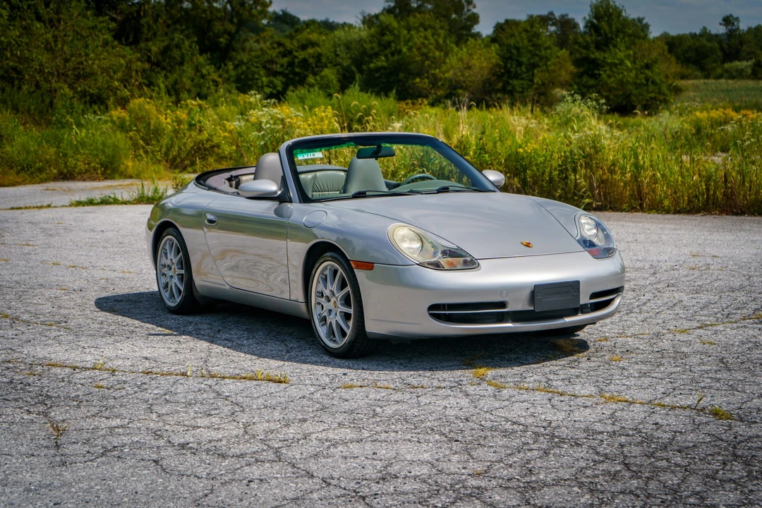 1999 Porsche 996 Carrera - Image 10 of 31