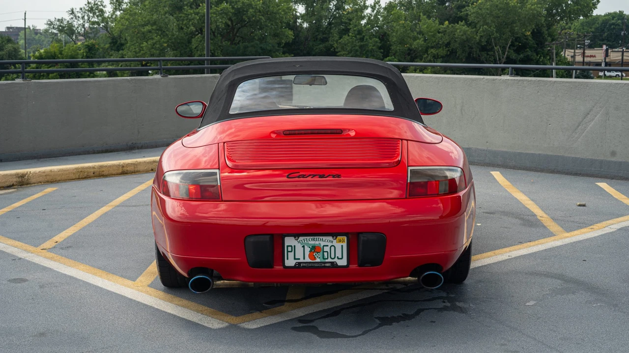 1999 Porsche 996 Carrera - Image 5 of 31