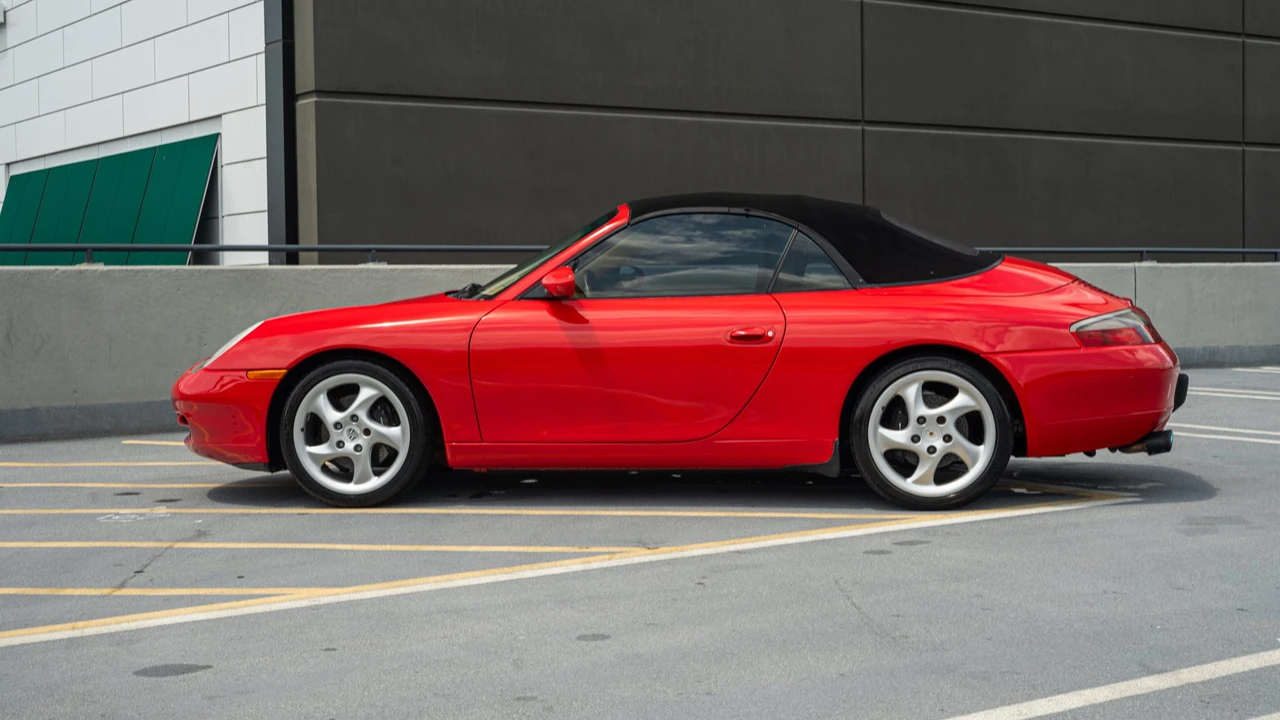 1999 Porsche 996 Carrera - Image 2 of 31