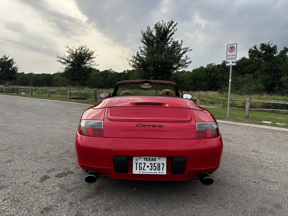 1999 Porsche 996 Carrera - Image 10 of 31