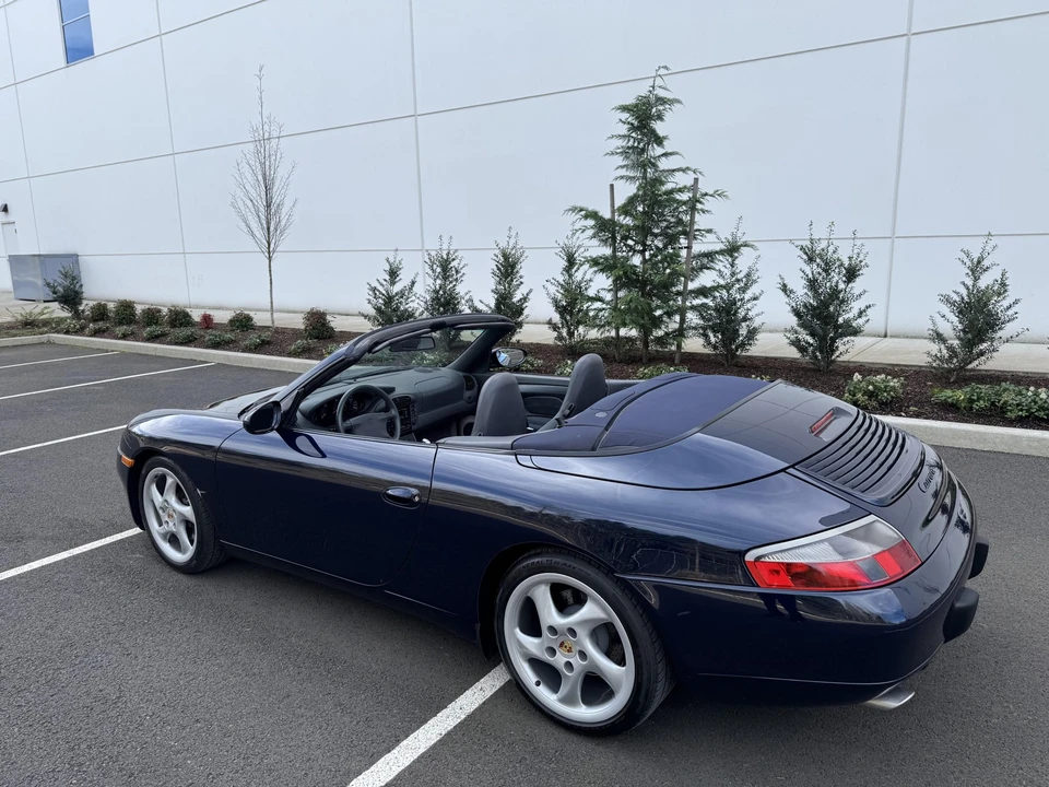 1999 Porsche 996 Carrera - Image 9 of 31