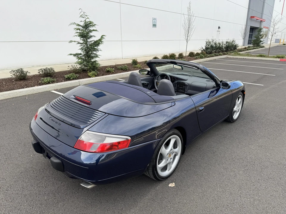 1999 Porsche 996 Carrera - Image 22 of 31