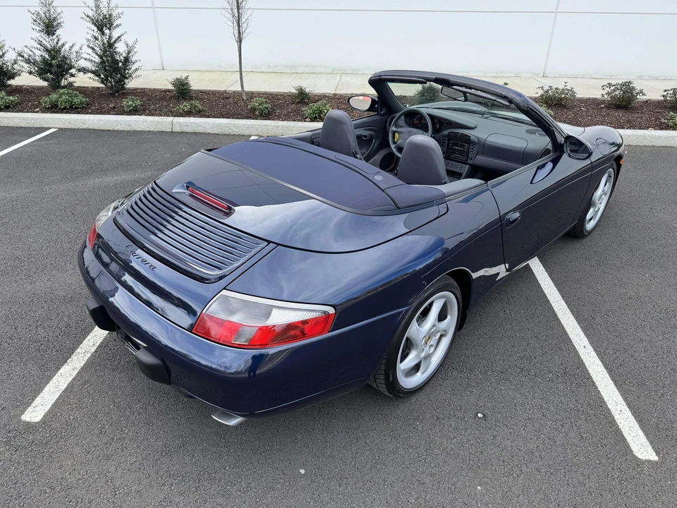 1999 Porsche 996 Carrera - Image 23 of 31
