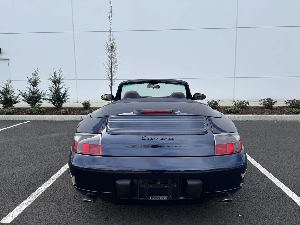 1999 Porsche 996 Carrera - Image 16 of 31