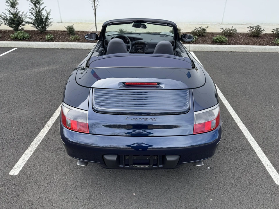1999 Porsche 996 Carrera - Image 15 of 31