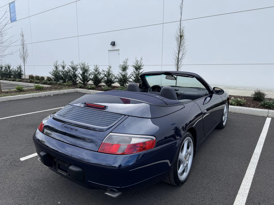 1999 Porsche 996 Carrera - Image 17 of 31