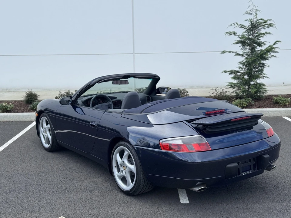 1999 Porsche 996 Carrera - Image 12 of 31