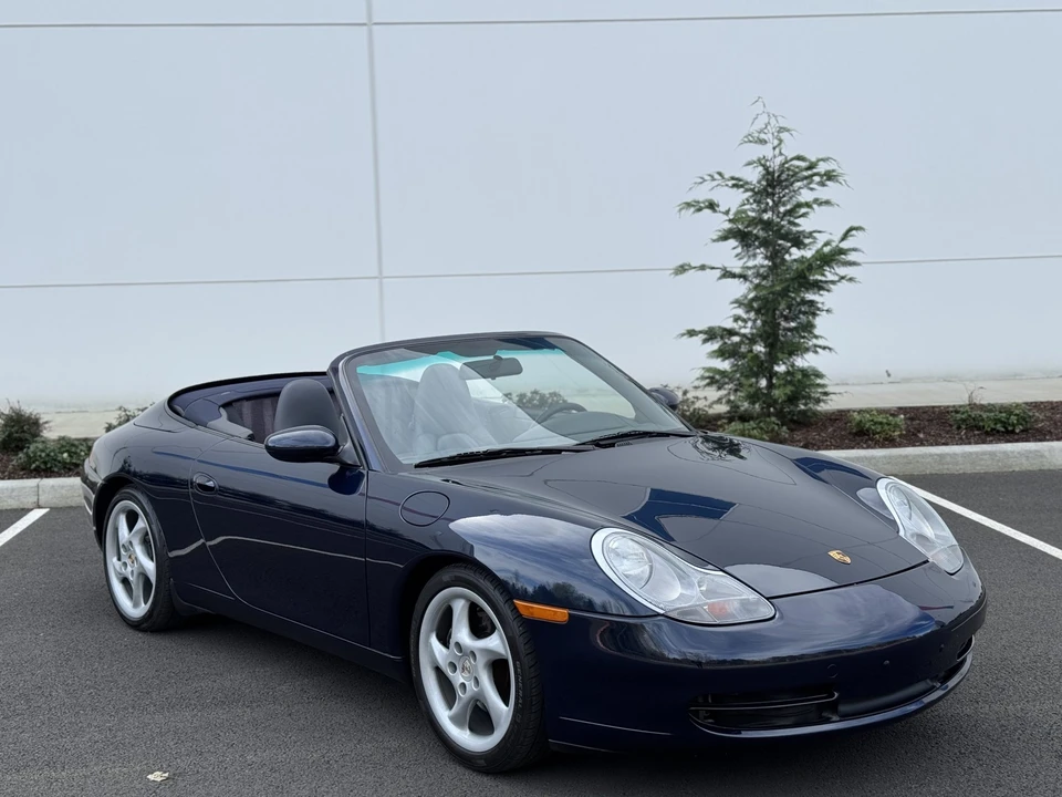 1999 Porsche 996 Carrera - Image 25 of 31