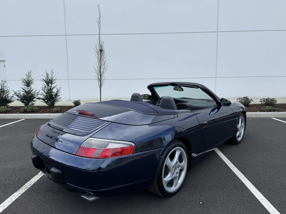 1999 Porsche 996 Carrera - Image 18 of 31