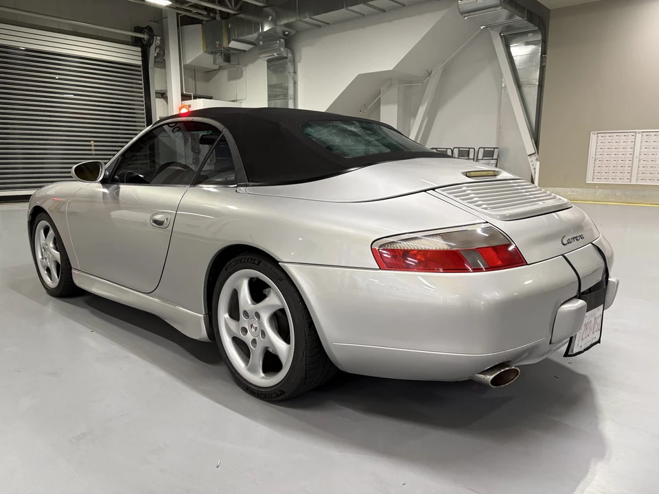1999 Porsche 996 Carrera - Image 14 of 31