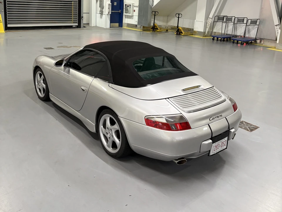 1999 Porsche 996 Carrera - Image 13 of 31