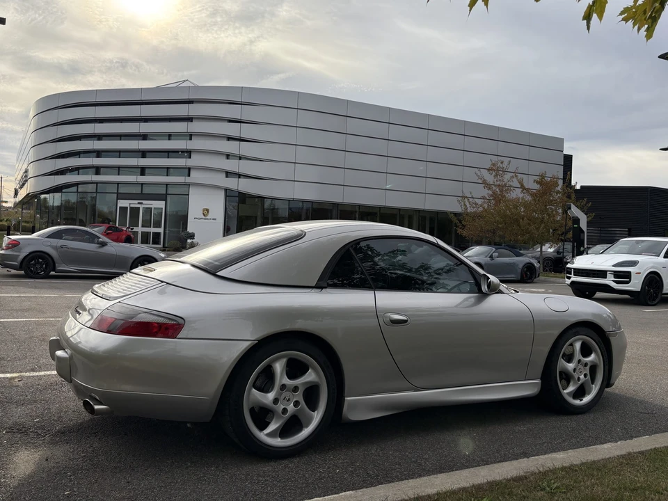 1999 Porsche 996 Carrera - Image 17 of 31