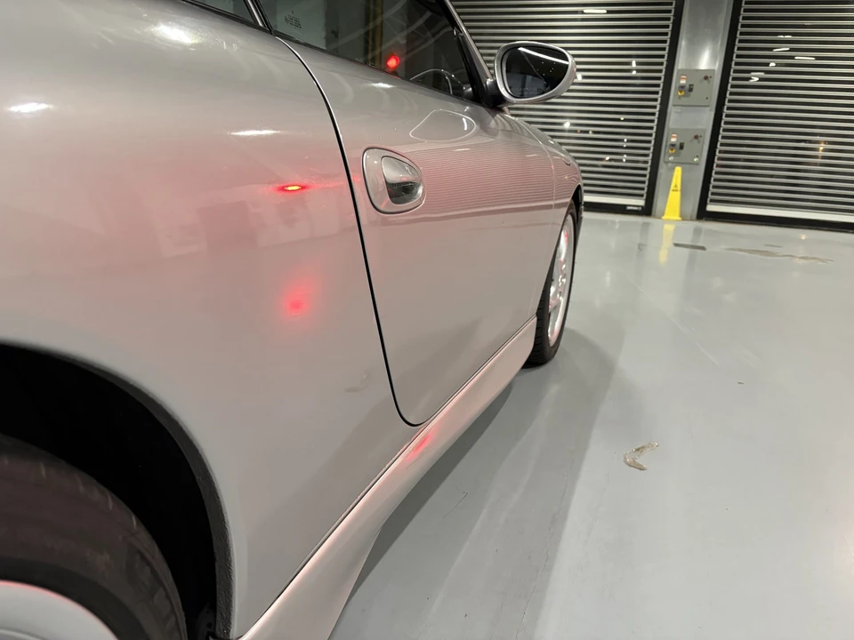 1999 Porsche 996 Carrera - Image 24 of 31