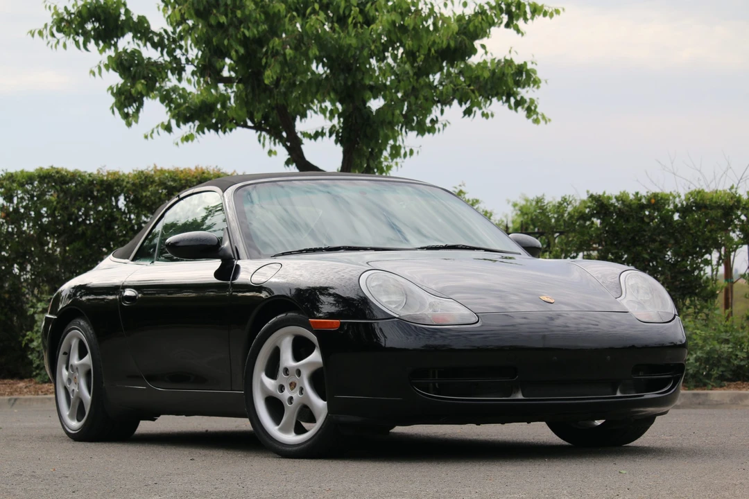1999 Porsche 996 Carrera - Image 24 of 31