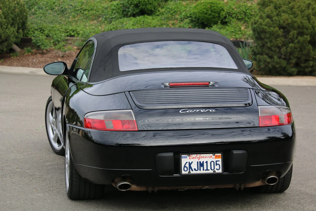 1999 Porsche 996 Carrera - Image 30 of 31