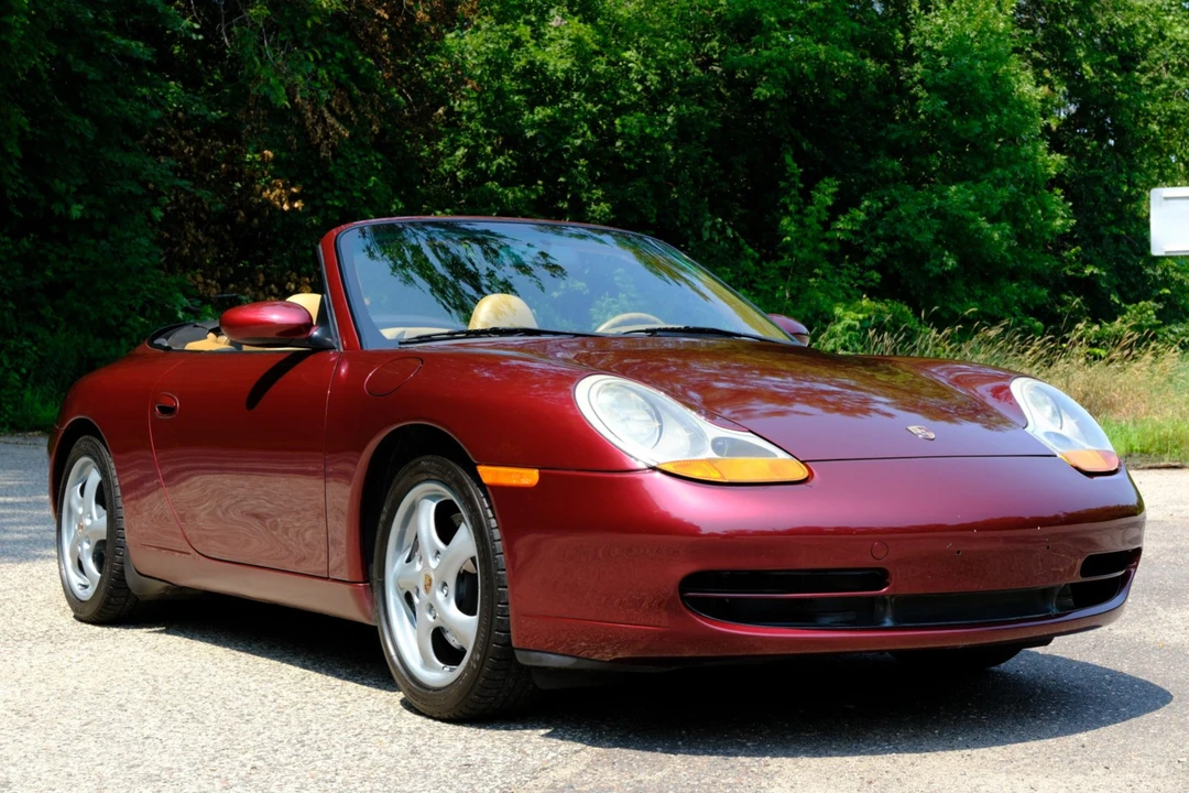 1999 Porsche 996 Carrera - Image 22 of 31