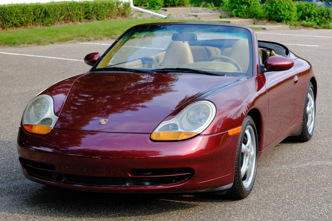 1999 Porsche 996 Carrera - Image 27 of 31