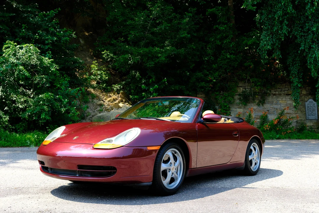 1999 Porsche 996 Carrera - Image 2 of 31