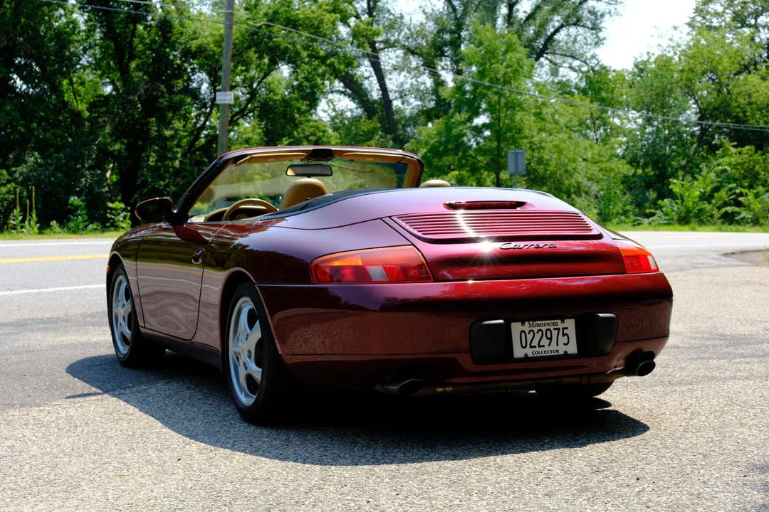 1999 Porsche 996 Carrera - Image 7 of 31