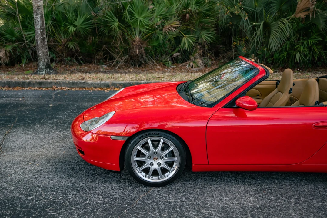 1999 Porsche 996 Carrera - Image 29 of 31