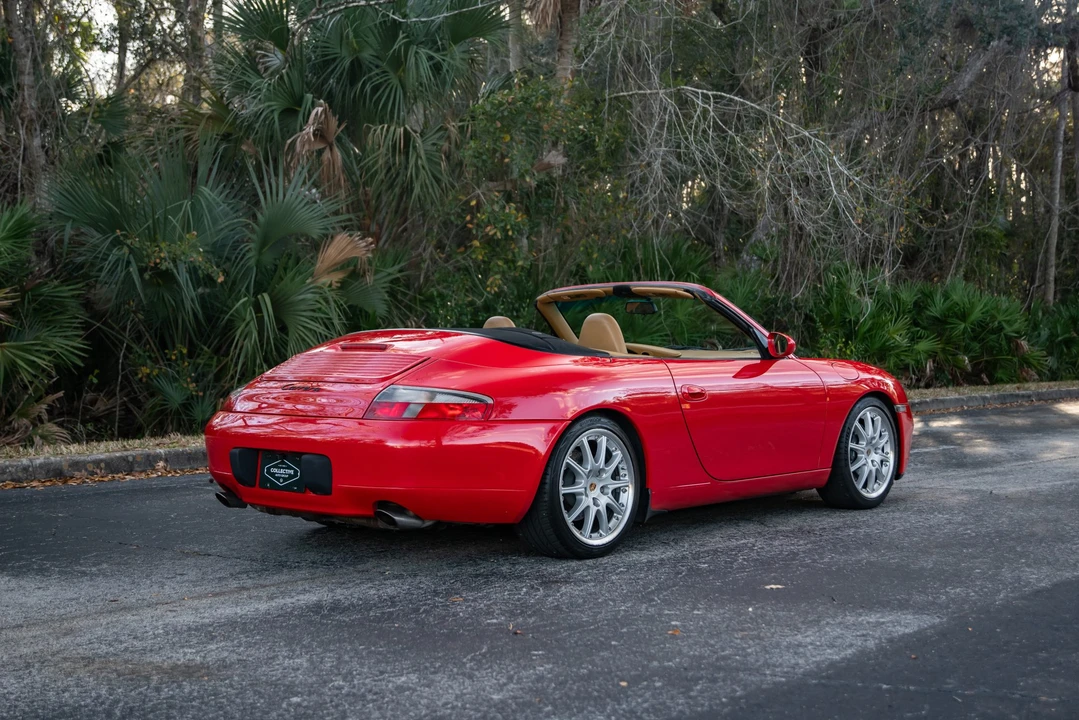 1999 Porsche 996 Carrera - Image 13 of 31