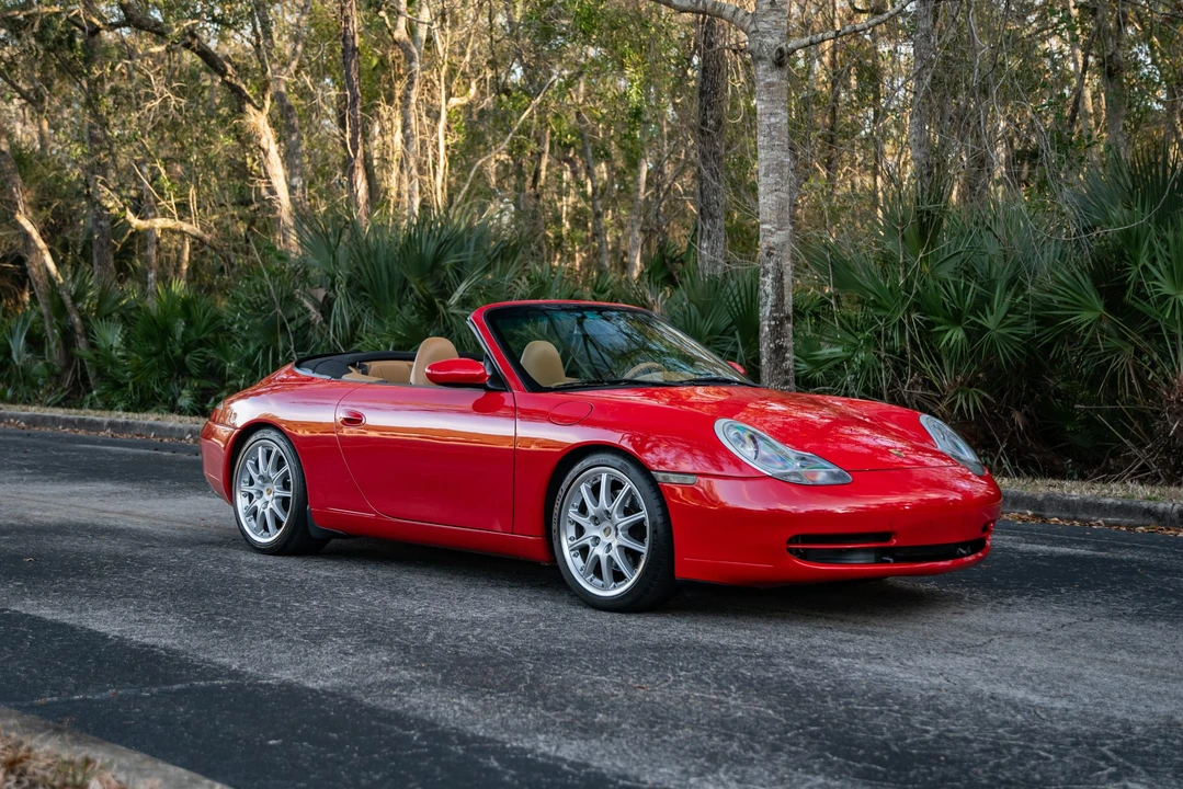 1999 Porsche 996 Carrera - Image 16 of 31