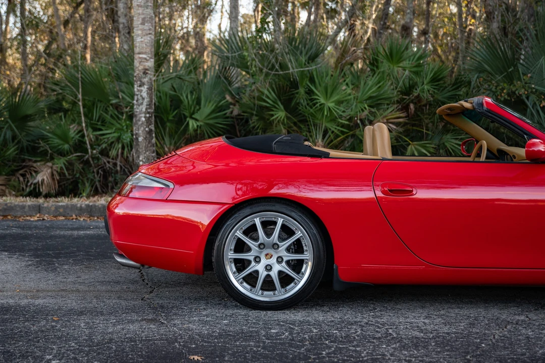 1999 Porsche 996 Carrera - Image 26 of 31